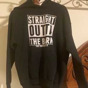“straight outta the barn) that hunter style hoodie! good condition got off insta